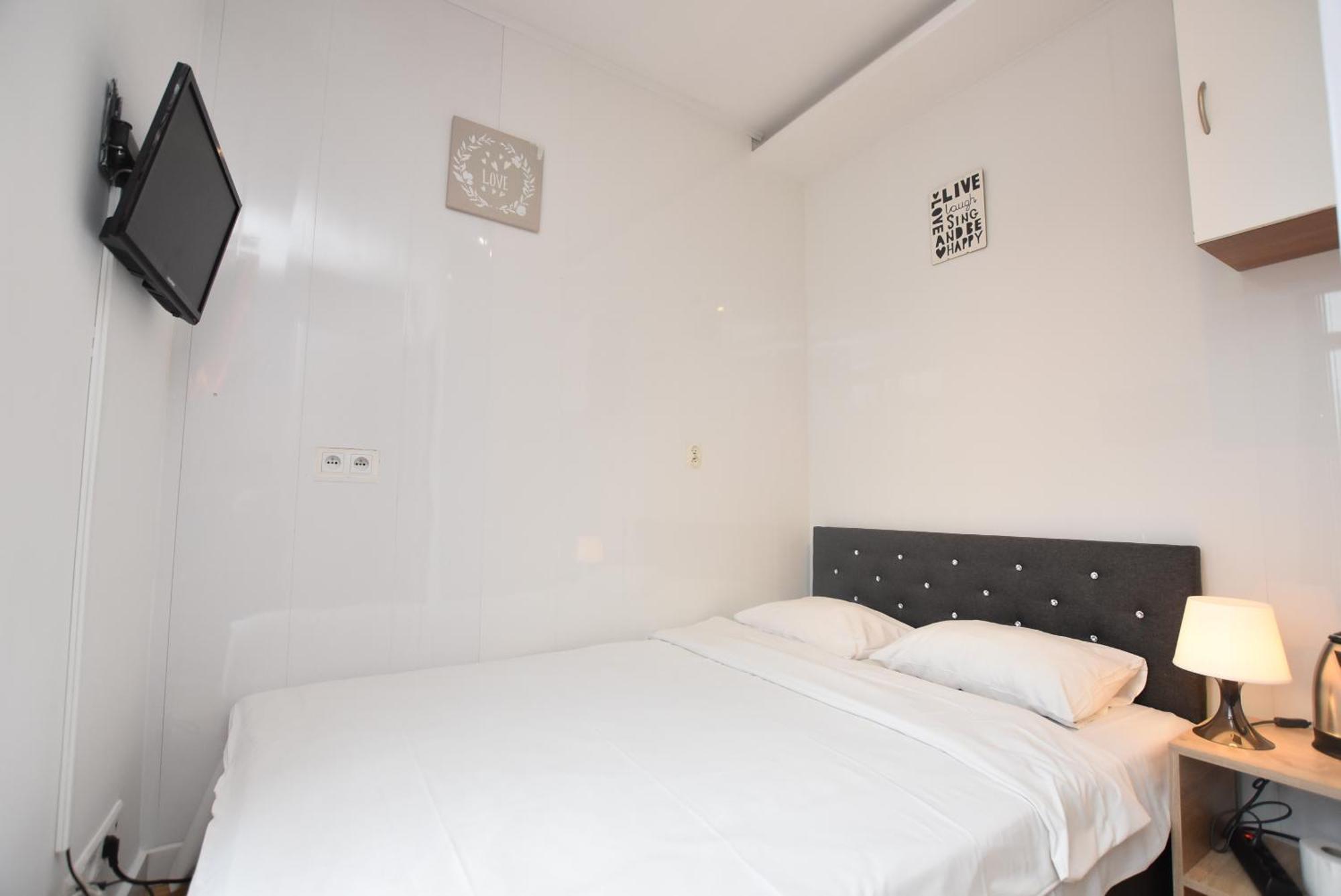 City Central Hostel - Pokoje Prywatne Wrocław Extérieur photo